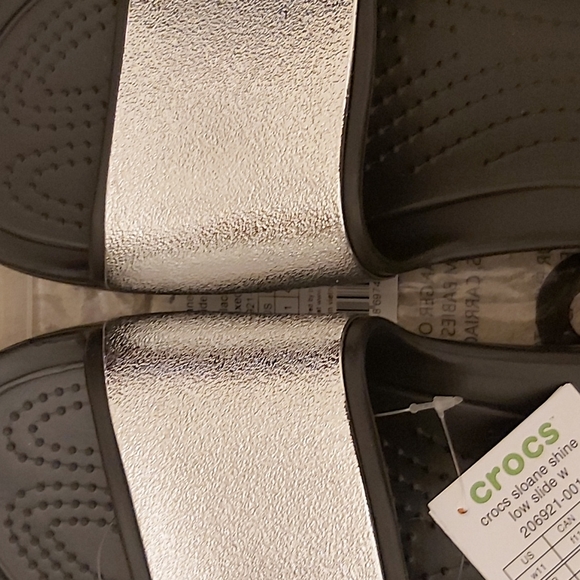 NWT Crocs Sloane Shine Low Slide Sz 11 Black/Silver --PAYPAL Paymemt ONLY - Picture 5 of 5